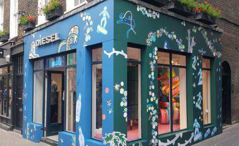 A shop front which has been reliably produced using Metamark Vinyl. 